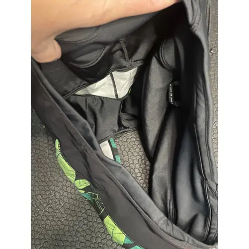 Oiselle Women's Running Shorts Floral Black Green Size 6 Athletic Workout