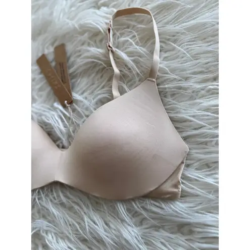 SKIMS Wireless Form Pushup Plunge Bra Sand Size 32B