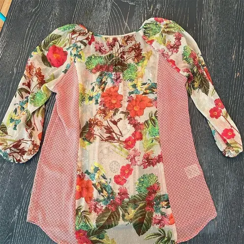 Meadow Rue Anthropologie Beige Floral Key