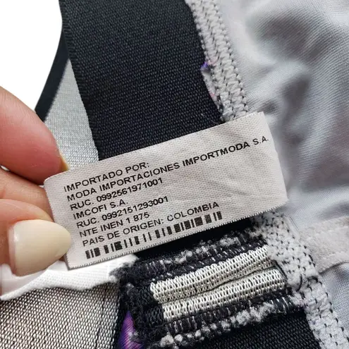 Haby Strappy Crop Sports Bra Womens Small Geometric Activewear Made in Colombia