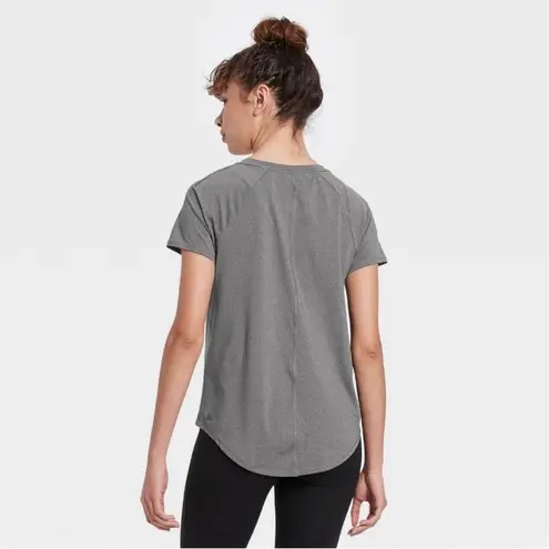 All In Motion  Work Out Top Small Gray Short Sleeve Women Shirt Gym Work Out NWT