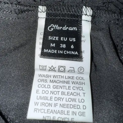 EFFORDRAM Black Faux Suede Front With Rhinestones Halter Top NWOT Size Medium Black