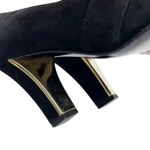 St. John Black Suede Gold Buckle Heels Made in Italy Pumps Size 7 Vintage 80s