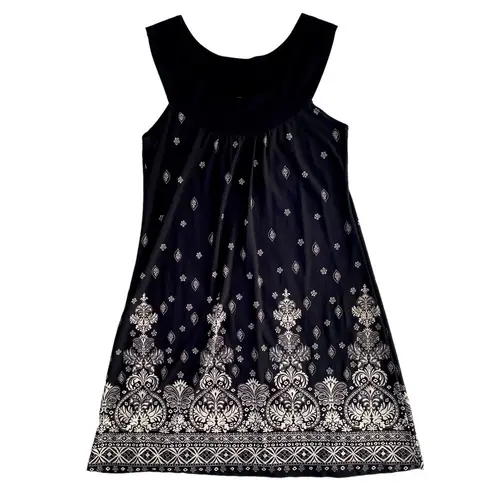 Body Central women’s black and white shift dress size small