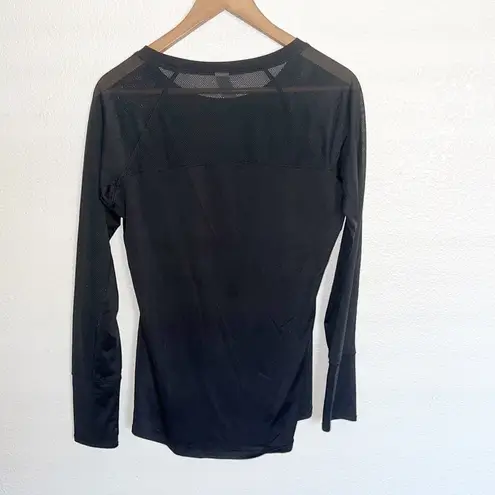 Reebok  Black Mesh Breathable Long Sleeve Active Shirt