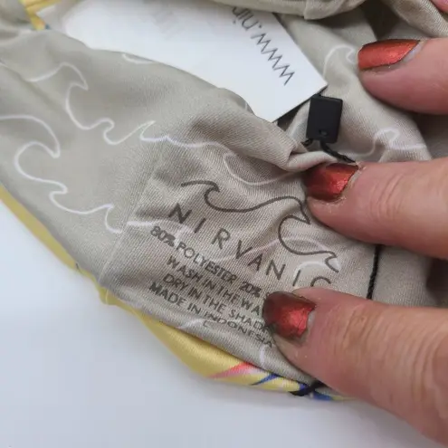 Nirvanic Swim Bikini Baris Top in Bird of Paradise (L) Size L