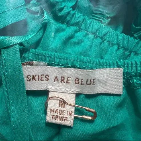 Skies Are Blue NWOT Stitch Fix Flirty Ruffle Smocked Top Green Size Medium M NEW