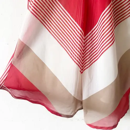 Mine Red Beige Chevron Stripe Sleeveless V