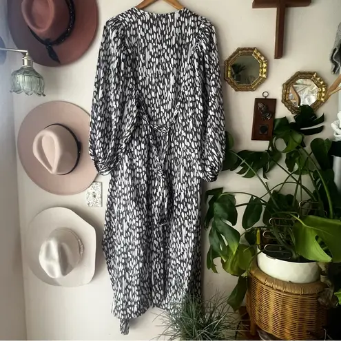 BUCKETLIST spotted navy wrap maxi dress Women's SIZE LARGE boho kimono duster Blue