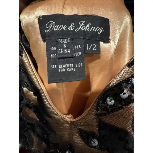 Dave and Johnny Black Gold Sequin Mermaid Gown - Size 1/2