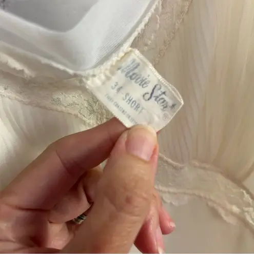 Vintage "Movie Star" white lace pleated midi slip USA made size 34 short nylon