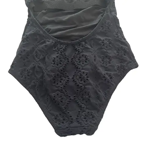 Shoshanna Black Embossed Stretch Eyelet High Neck One Piece Swimsuit Zero 0 XS