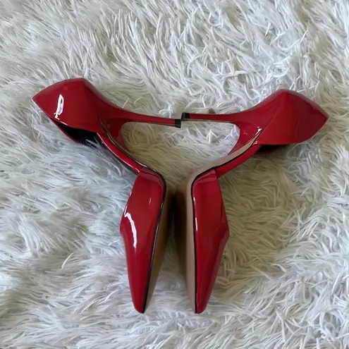 mix no. 6  Dawnira pump in Lipstick Red size 8.5 M