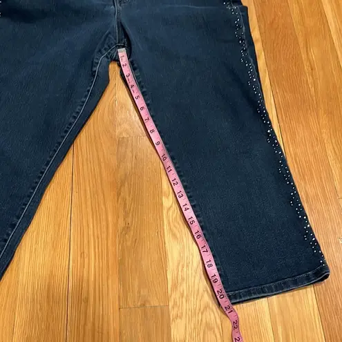 Style & Co . Denim Capri size 16.