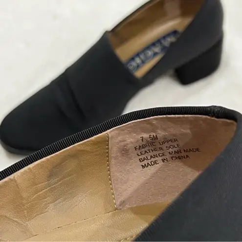 Andrew Geller Magic Active Flex Shoes in Sweet Black Size 7.5