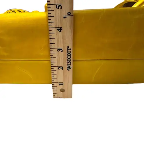 Beth Levine New York Tote Bag Large Yellow Purple Laser Cut Lattice Leather