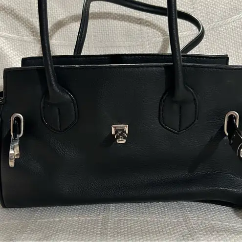 Chateau Black Handbag