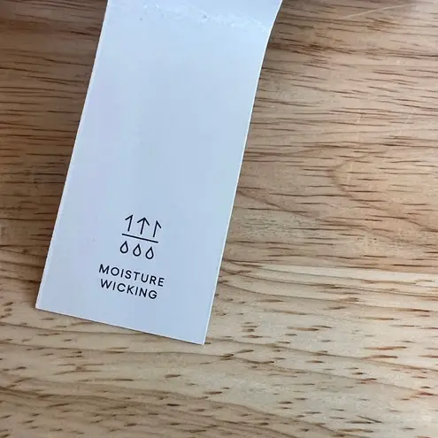 All In Motion Women's Black Long Sleeve Twist Front T-Shirt - Size Small - NWT