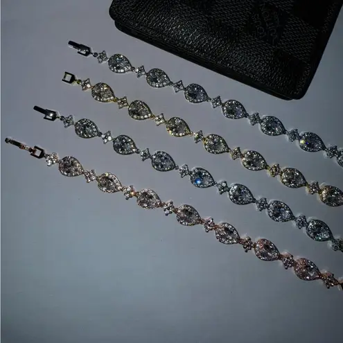 Noctra Teardrop Bracelets Iced Out VVS1 Edition Jewelry READ DESCRIPTION Silver