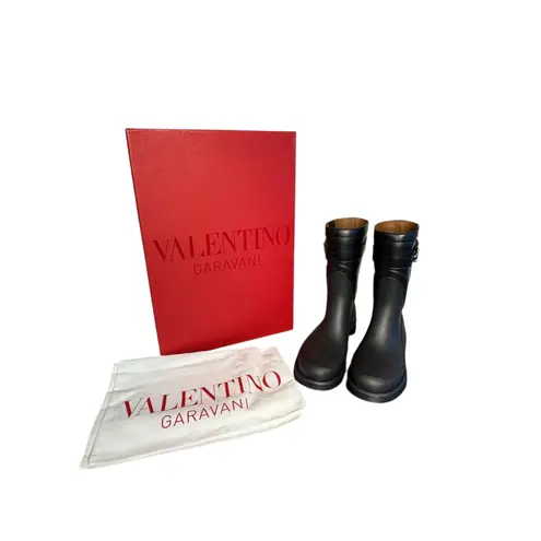Valentino Garavani NIB VLogo The Bold Edition Rainboots in Black Size 40