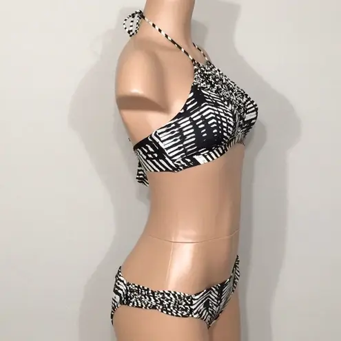 Dolce Vita Ikat print bikini. NWOT Black Size M