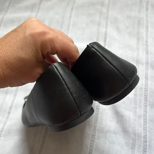 Katy Perry NWOT “Evie” Black Ballet Flats with Metallic Detail Size 8