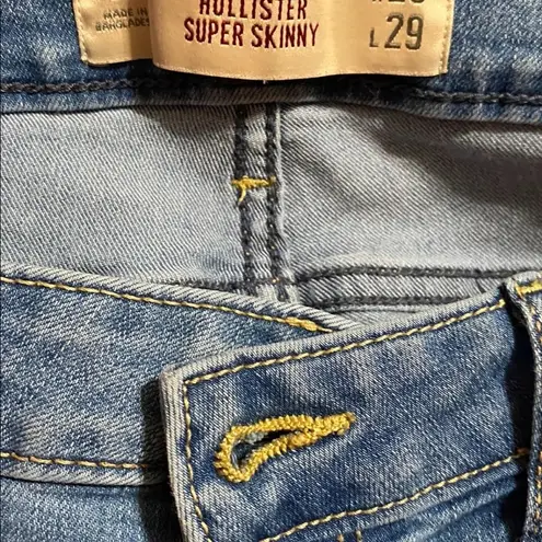 Hollister  jeans