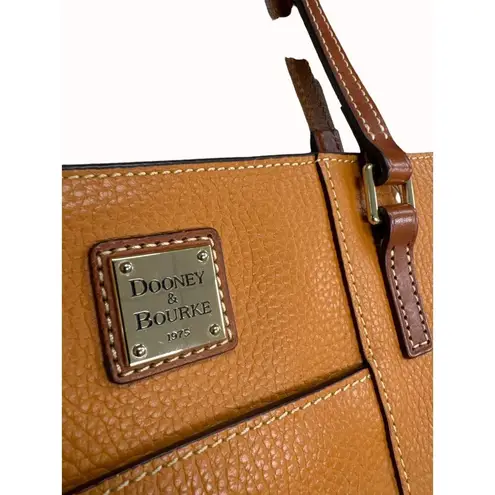 Dooney & Bourke  women’s brown pebble grained Lexington purse tote medium SKU 464