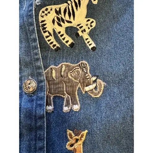 Keren Hart Denim Shirt Women Size Small Embroidered Long Sleeve Safari Read Blue