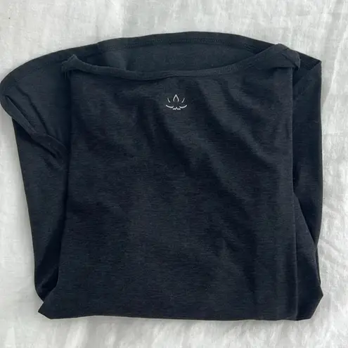 Beyond Yoga Featherweight Scoop Neck Curved Hem Long Sleeve Top Darkest Night S