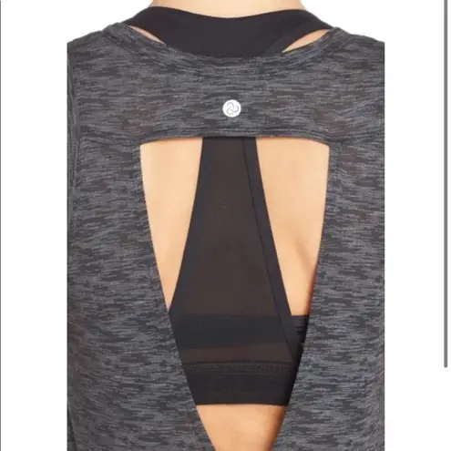 Zella  Lean Routine Cut Out Back Workout Scoop Neck Burnout Tank Black Sz Medium