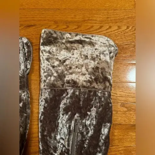 Rogue women’s Knee High chunky heeled velour Boots Platform Sz 10 NWOT brown Tan