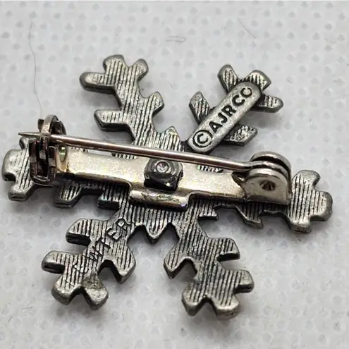 Vintage AJR Co. Pewter Snowflake Brooch Silver