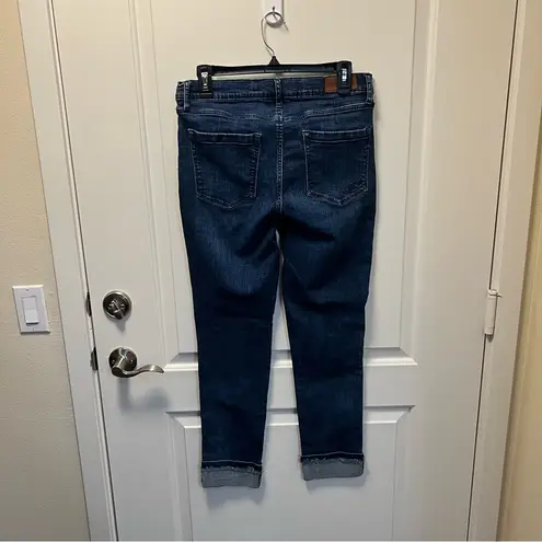 Karl Lagerfeld LIKE NEW Blue Fringe Crop Jeans Size 8