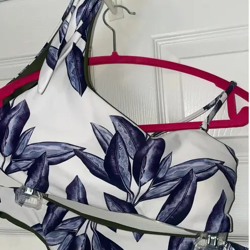 Women's High Waist Bikini 2 Piece Swimsuits Reversible Leaf Print White Blue Size M