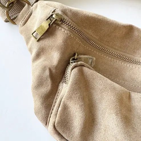 AHDORNED Crossbody Sling Bag Tan Faux Suede Belt Bag Fanny Pack NWOT Fall