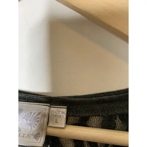 Dantelle Womens Size Large Blouse Oil Dye Lace Back Yoke Tee 3/4 Sleeve Green