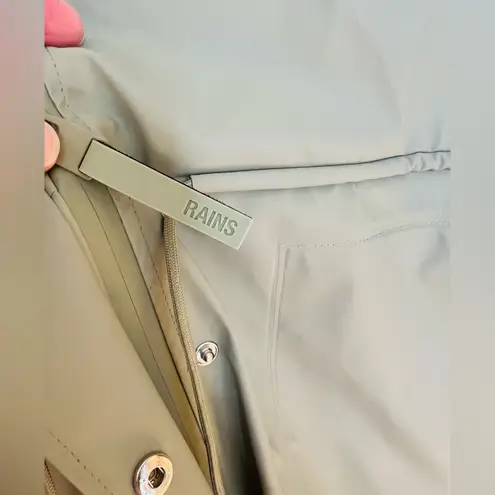 Rains String Parka, “Earth”, women’s L, NWT Green Size L