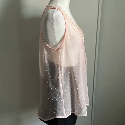 Romantic Sheer Pale Pink Crochet Scoop Neckline Textured Tank Top