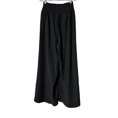 Halara  NWT Breezeful Black High Waisted Split Leg Flowy Harem Pants Size Small