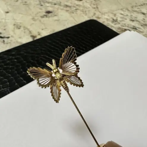 Monet Signed  Gold Tone Wire Butterfly Insect Lapel Stick Pin