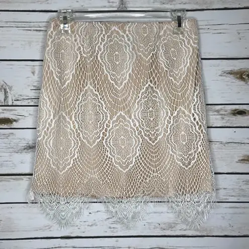 Caribbean Queen 🌴 Lace White/Tan Mini Skirt Size S