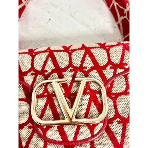 Valentino Garavani NWT Iconographe Loco Canvas Envelope Hobo Bag Red One Size