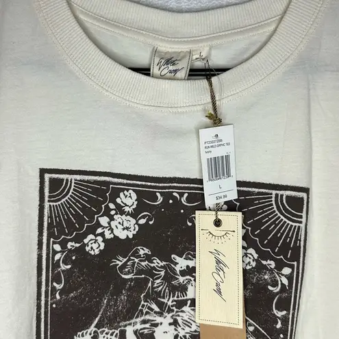 White Crow  graphic tee - size large