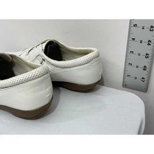 Womans Easy Ones By Beacon White Leather Slip On Shoes Size 9 W