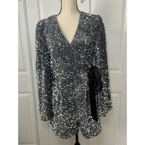 EXTRO&VERT Silver Sequin Romper Long Sleeve Sparkly Party Clubwear Sz L