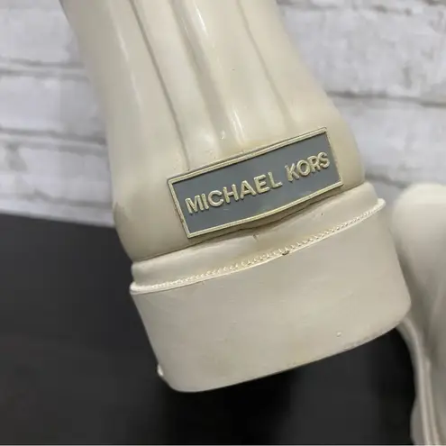 Michael Kors MICHAEL  Beige Sand Textured Rubber Lugged Soles Rain Boots Size 8