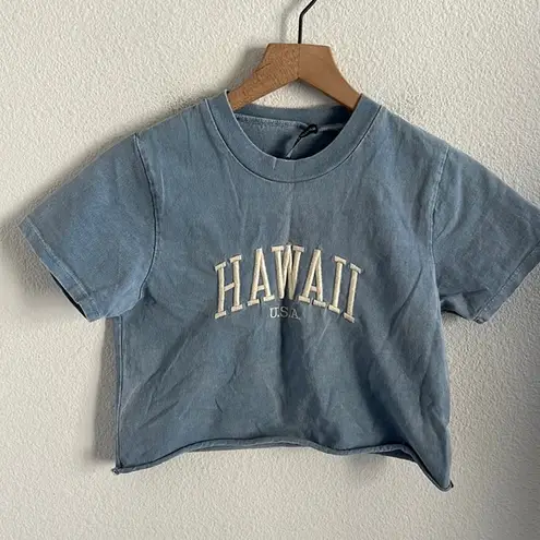 Brandy Melville Hawaii Cropped Tee T-Shirt Embroidered Blue White Small