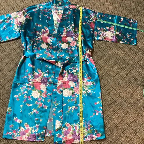 Teal Blue Floral Pink Purple White Satin Robe Size Small