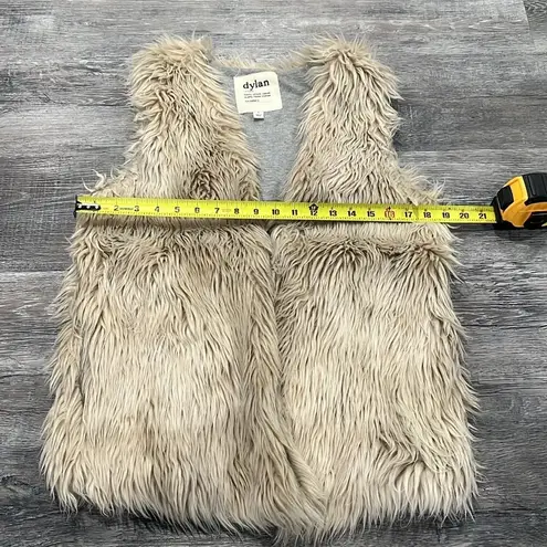 Evereve Dylan melange Sherpa faux fur vest - small